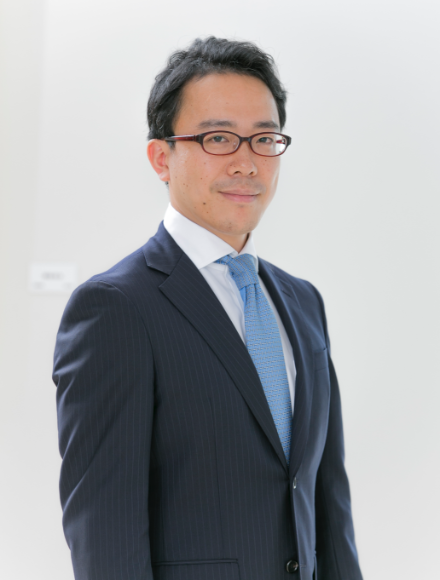 理事長 川野澄人のバストアップ写真